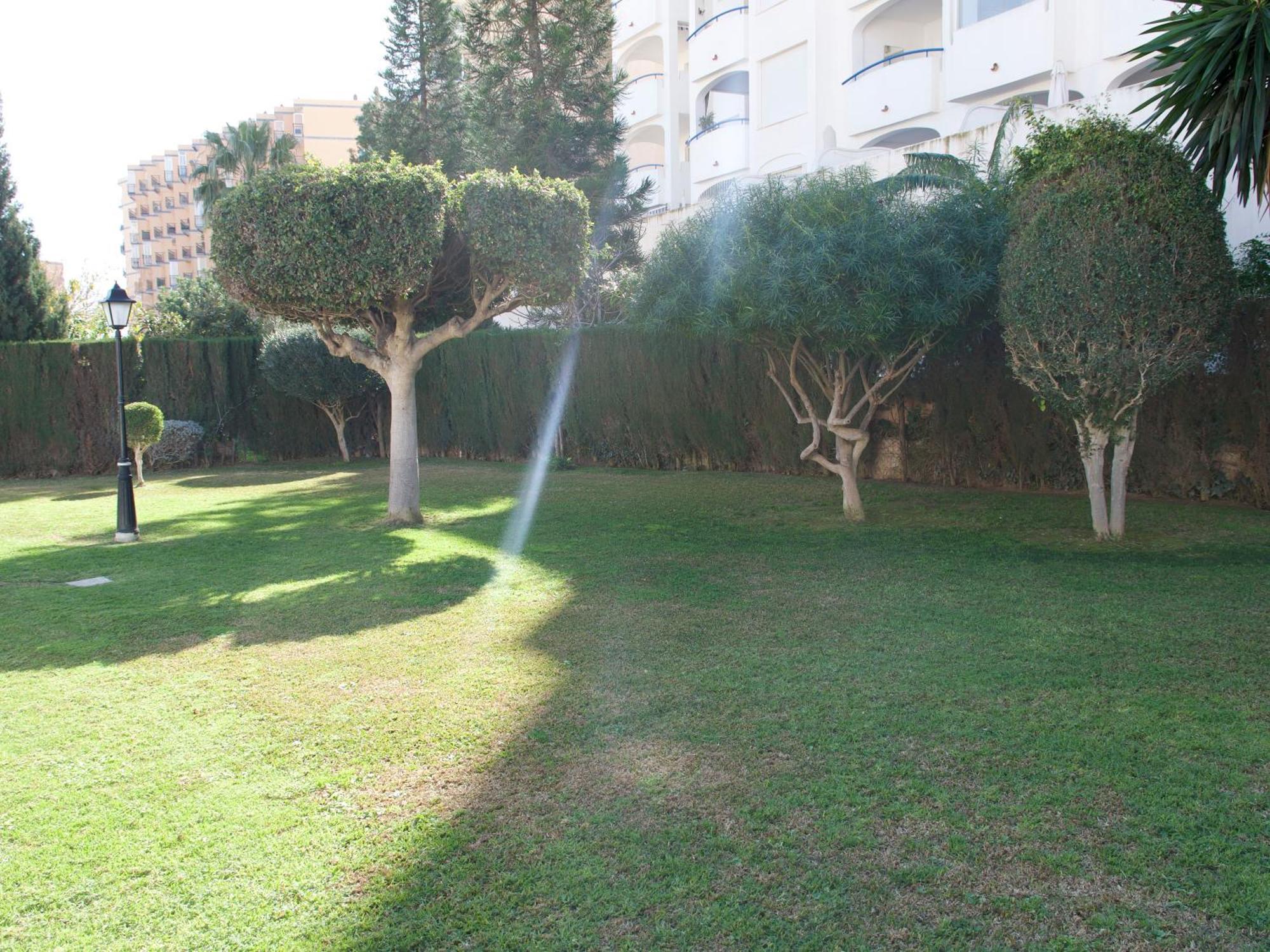 En Malaga, Torremolinos, Cerca De La Playa Dom wakacyjny